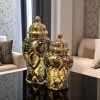 فازات زنجبيل من السيراميك ذهبية بنقوش سوداء فاخرة- طقم من قطعتين، موديل 029735