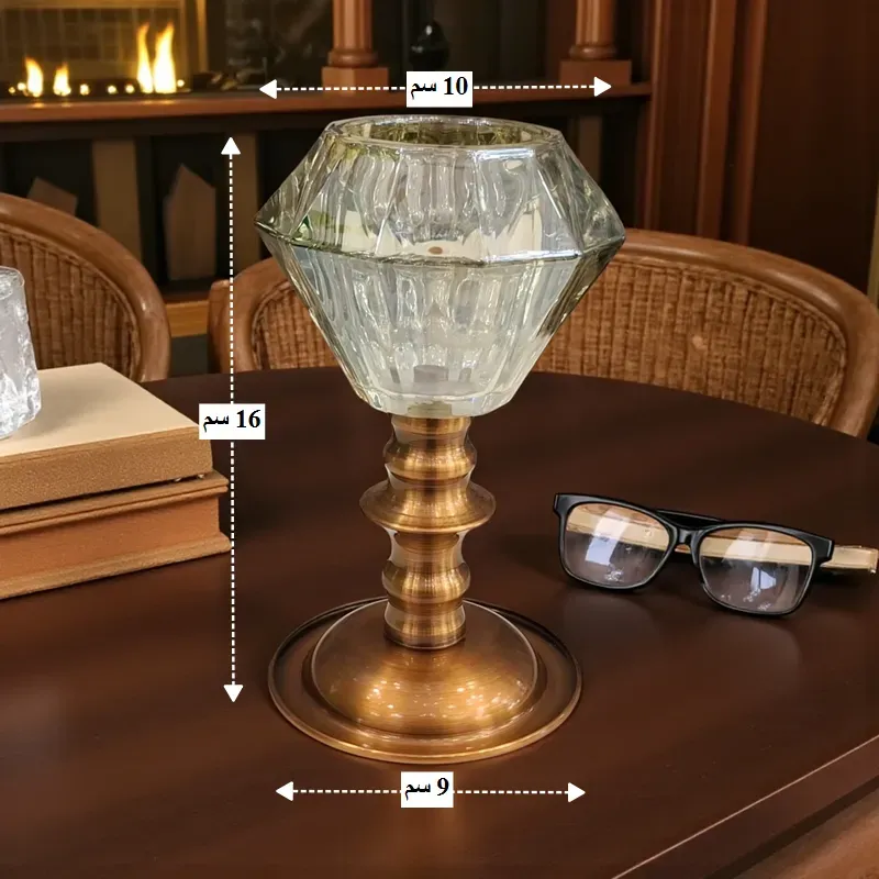 صورة توضيحية لأبعاد حامل الشمع الكريستالي تظهر ارتفاع 16 سم وقطر علوي 10 سم وقطر قاعدة 9 سم.