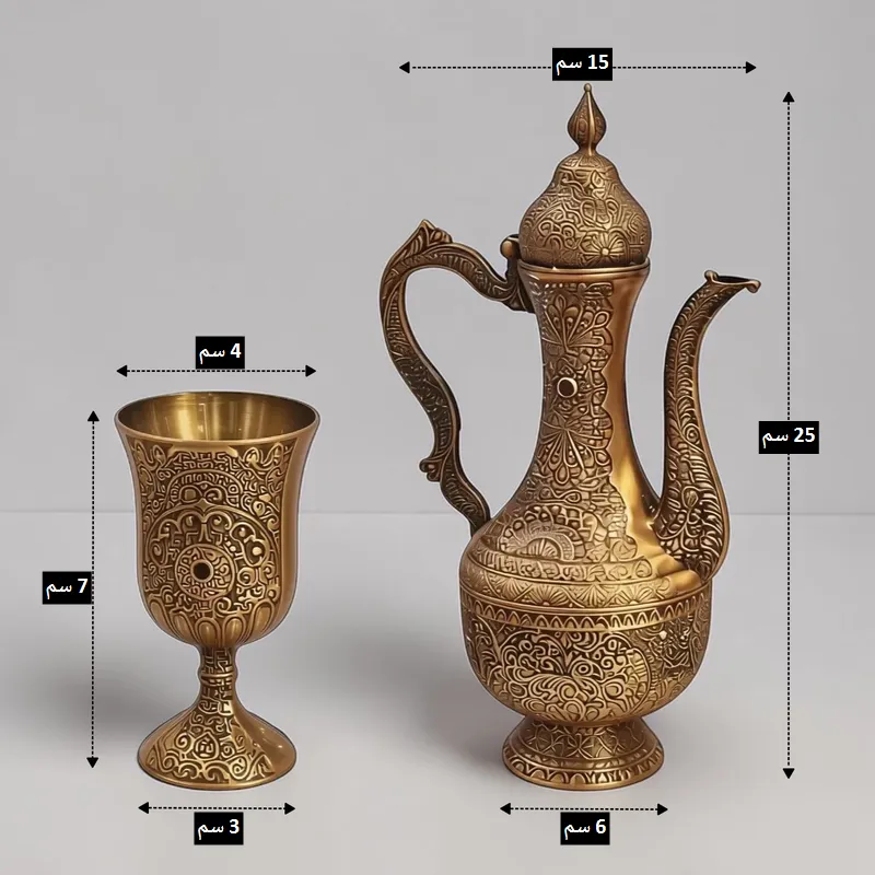 طقم تقديم الشاي نحاسي - إبريق و6 كؤوس وصينية مزخرفة، موديل 029494 صورة توضح أبعاد الإبريق وتاكأس: الإبريق: الارتفاع 25 سم، العرض الكلي 15 سم، القطر السفلي 6 سم. الكأس: الارتفاع 7 سم، قطر الفوهة 4 سم، قطر القاعدة 3 سم.