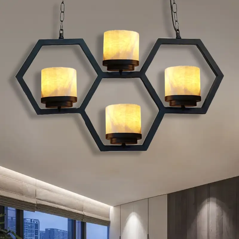 نجفة فيرفورجيه 4 كلوبات رخامية على شكل خلية النحل موديل 019653 مضاءة