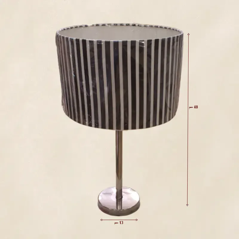 أباجورة نوم معدنية مع شابو بلاستيك موديل 23548 خطوط ابعاد 1.webp