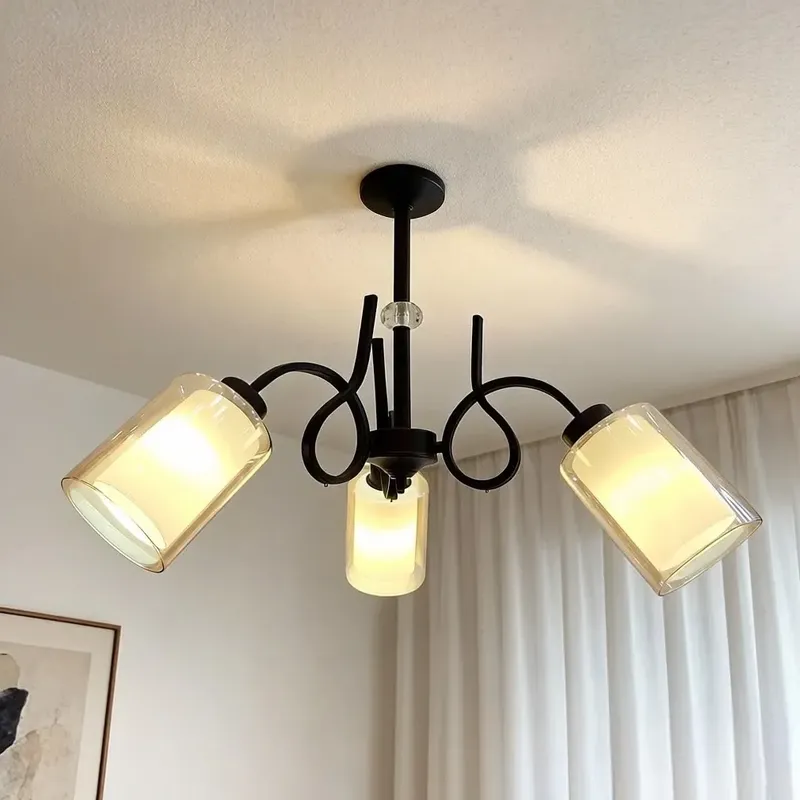 نجفة مودرن 3 كلوبات عسلية - هيكل معدني بني فاخر، موديل 030636