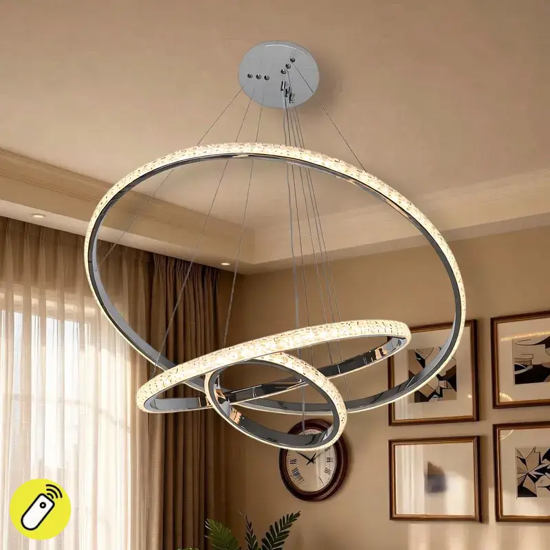 نجفة ليد مودرن 3 حلقات فضي - إضاءة ثلاثية الألوان مع ريموت كنترول وخاصية تعتيم، موديل 030873 نجفة ليد 3 حلقات فضية كريستال بتصميم مودرن لغرف المعيشة.